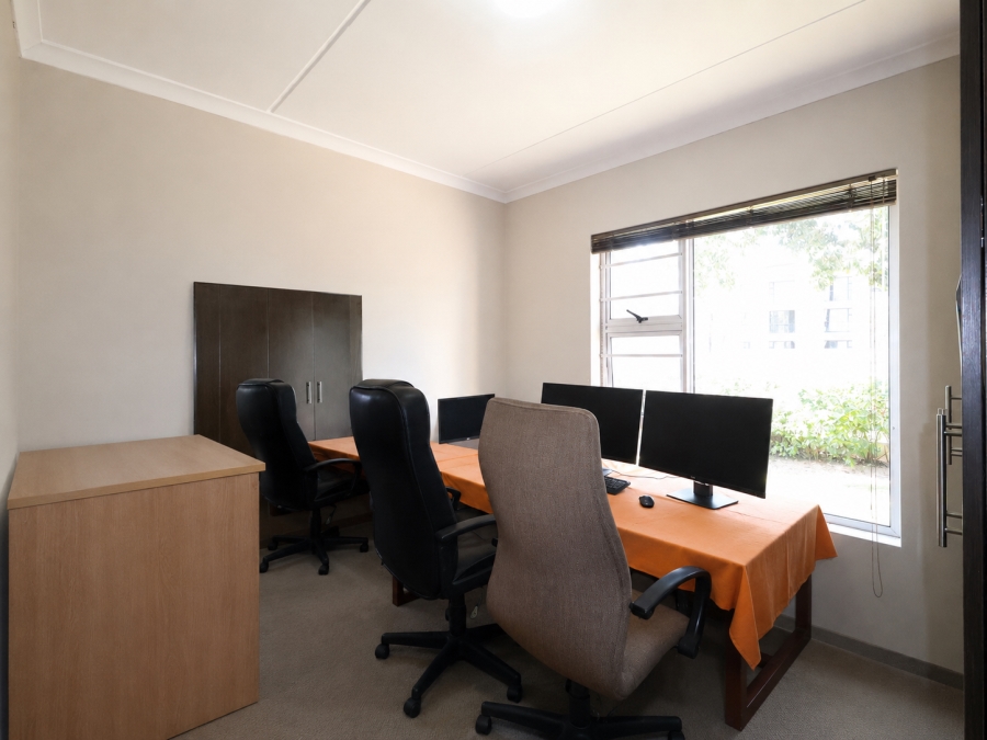 2 Bedroom Property for Sale in Buh Rein Estate Western Cape